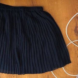 Abercrombie kids pleated navy skirt